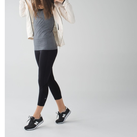 lululemon pace rival crop - Picture 1 of 9